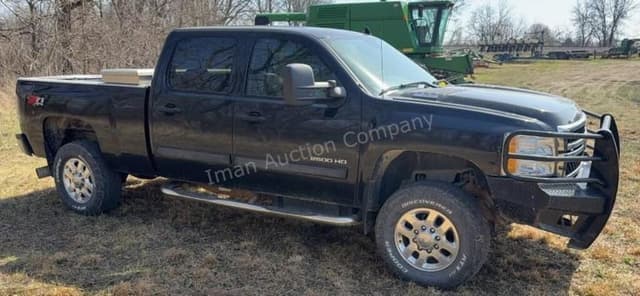 Image of Chevrolet 2500 equipment image 1