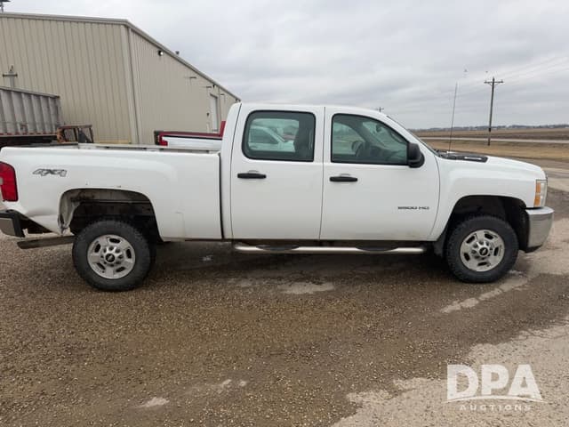 Image of Chevrolet 2500HD equipment image 1