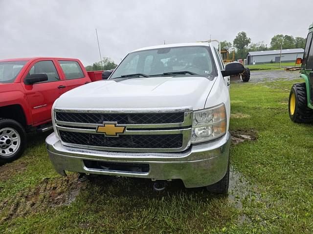 Image of Chevrolet 2500HD equipment image 1