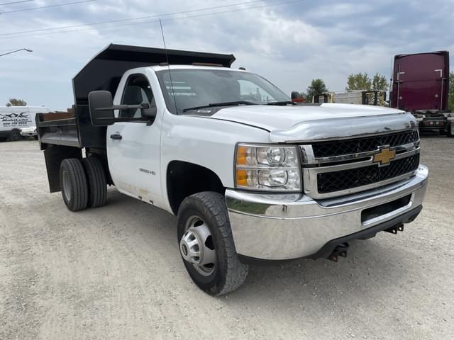 Image of Chevrolet 3500HD equipment image 2