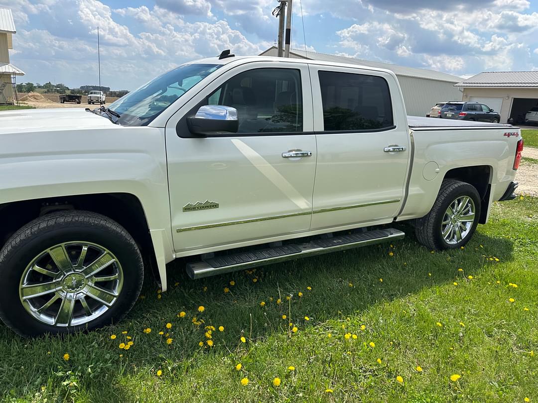 Image of Chevrolet 1500 Primary image