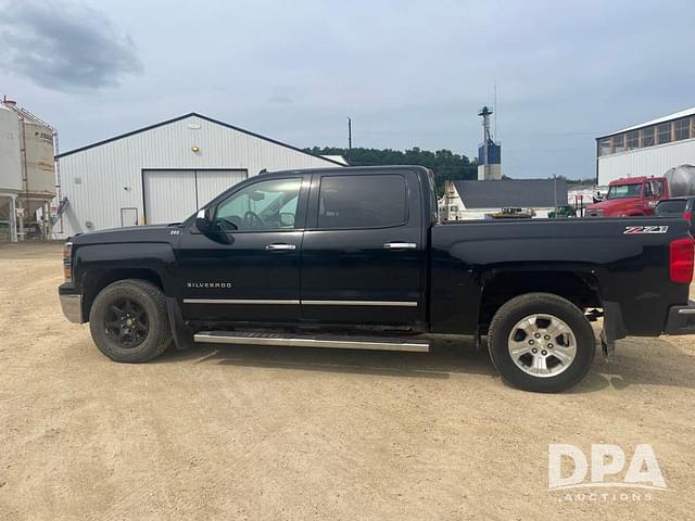 Image of Chevrolet Silverado equipment image 3