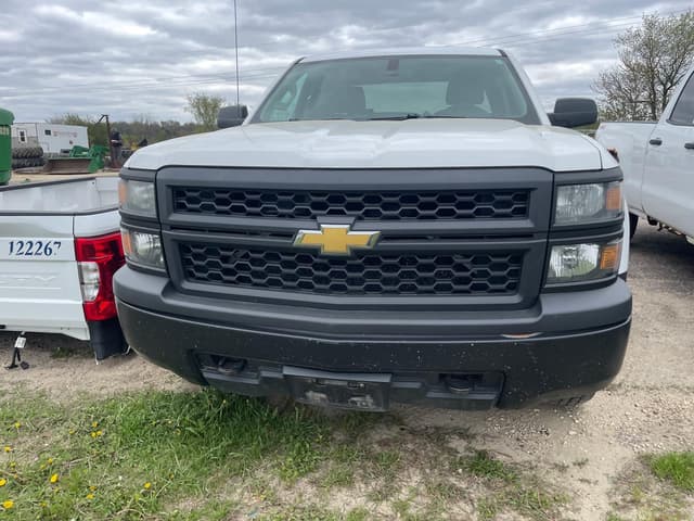Image of Chevrolet Silverado equipment image 1
