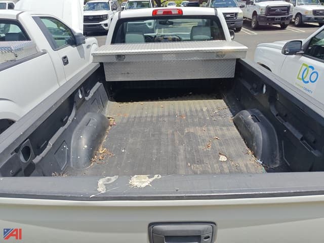 Image of Chevrolet 1500 equipment image 2