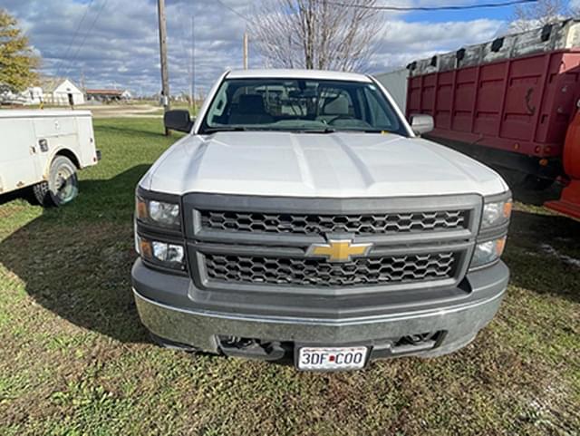 Image of Chevrolet Silverado equipment image 1