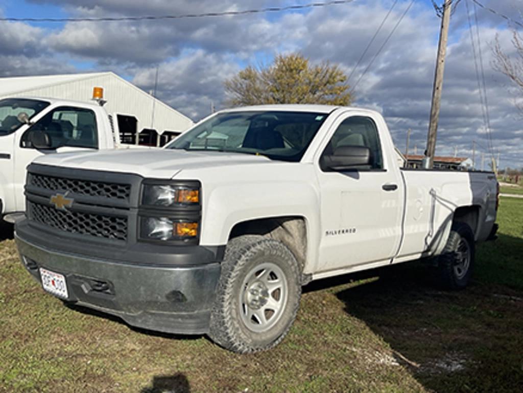 Image of Chevrolet Silverado Primary image