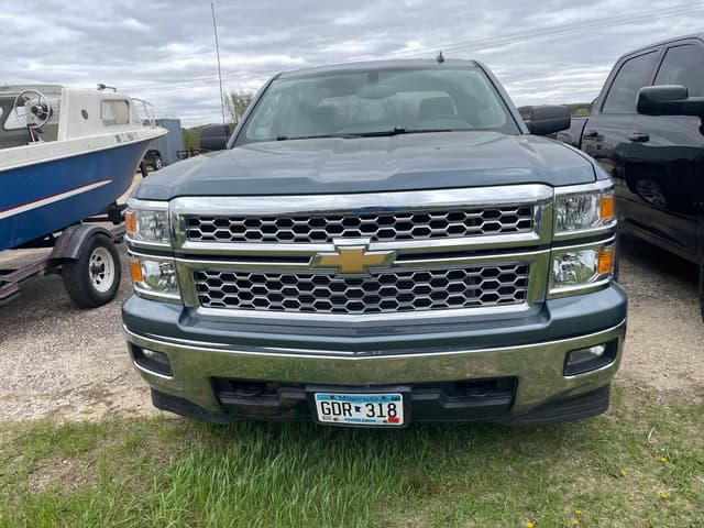 Image of Chevrolet Silverado equipment image 1