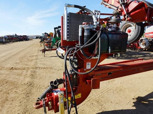 Image of Case IH 1245 equipment image 4