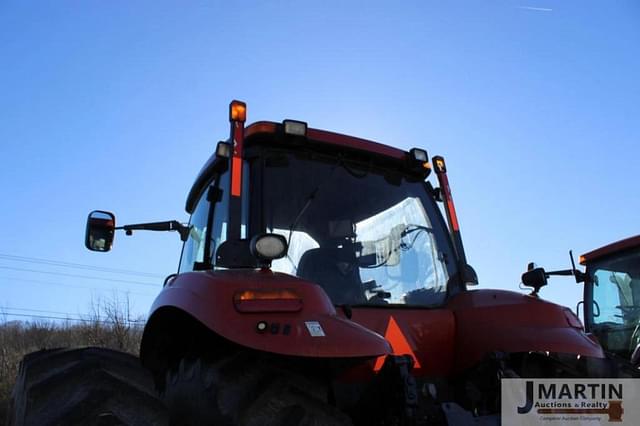 Image of Case IH Magnum 340 equipment image 4