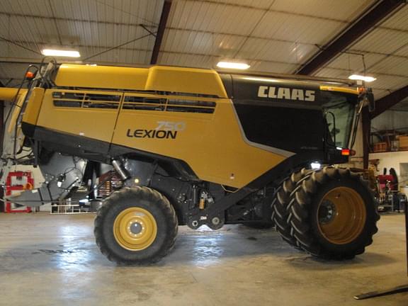 Image of CLAAS LEXION 750 Primary image