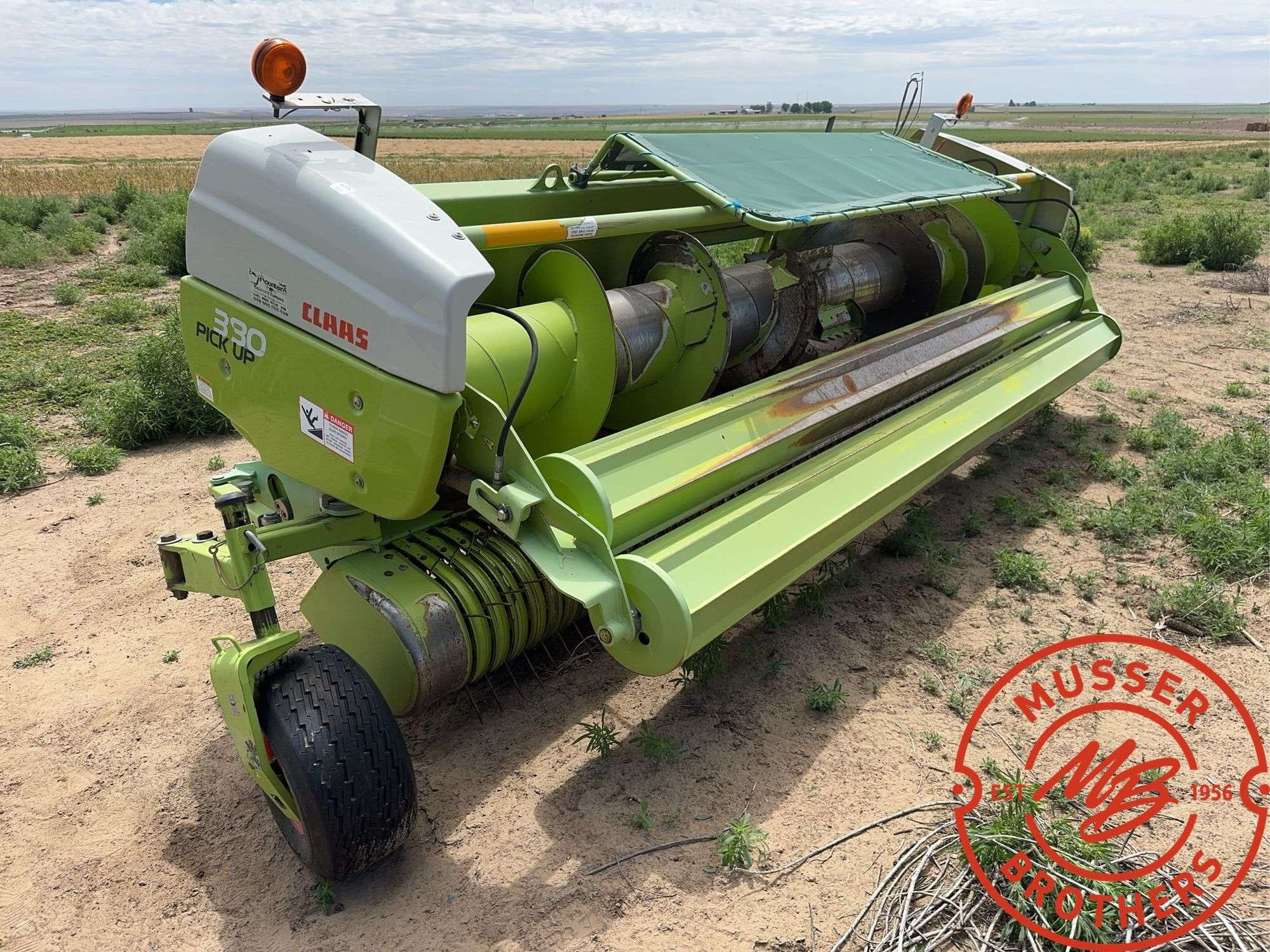 2014 CLAAS 380 Equipment Image0