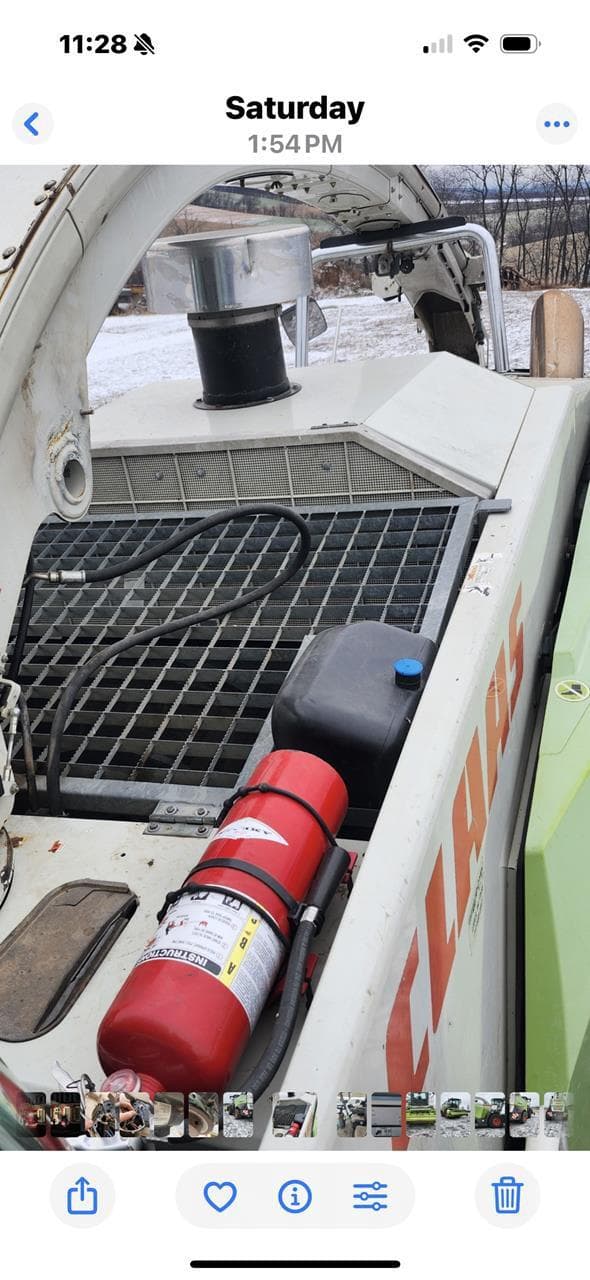 Image of CLAAS Jaguar 970 equipment image 2