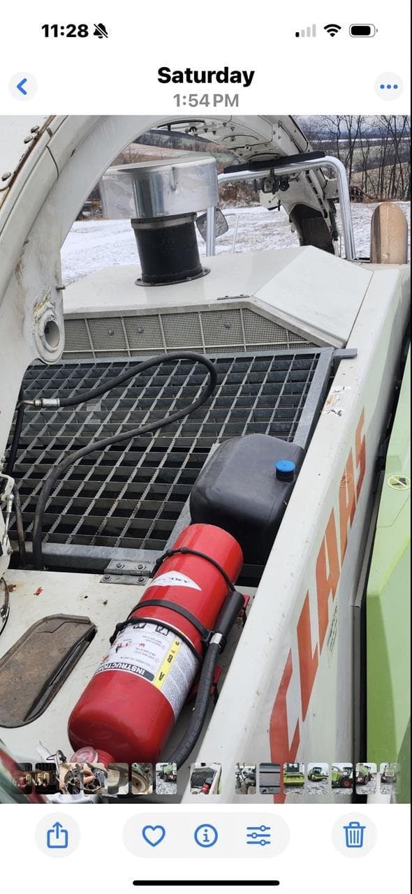 Image of CLAAS Jaguar 970 equipment image 3