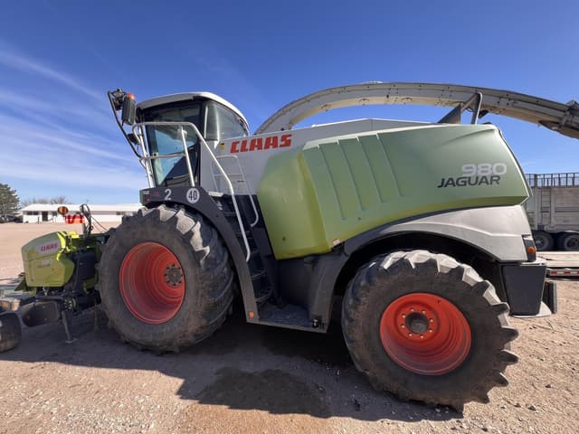 Image of CLAAS Jaguar 980 equipment image 2