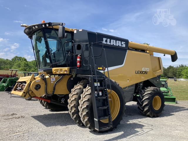 Image of CLAAS Lexion 670 equipment image 1