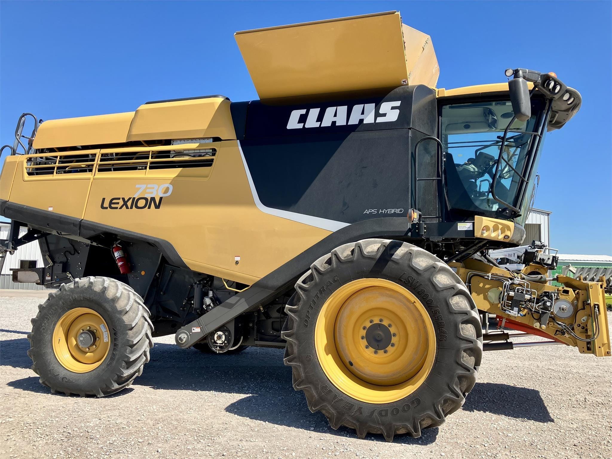 2014 CLAAS Lexion 730 Equipment Image0