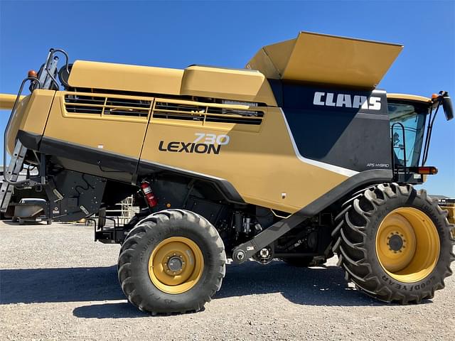 Image of CLAAS Lexion 730 equipment image 3