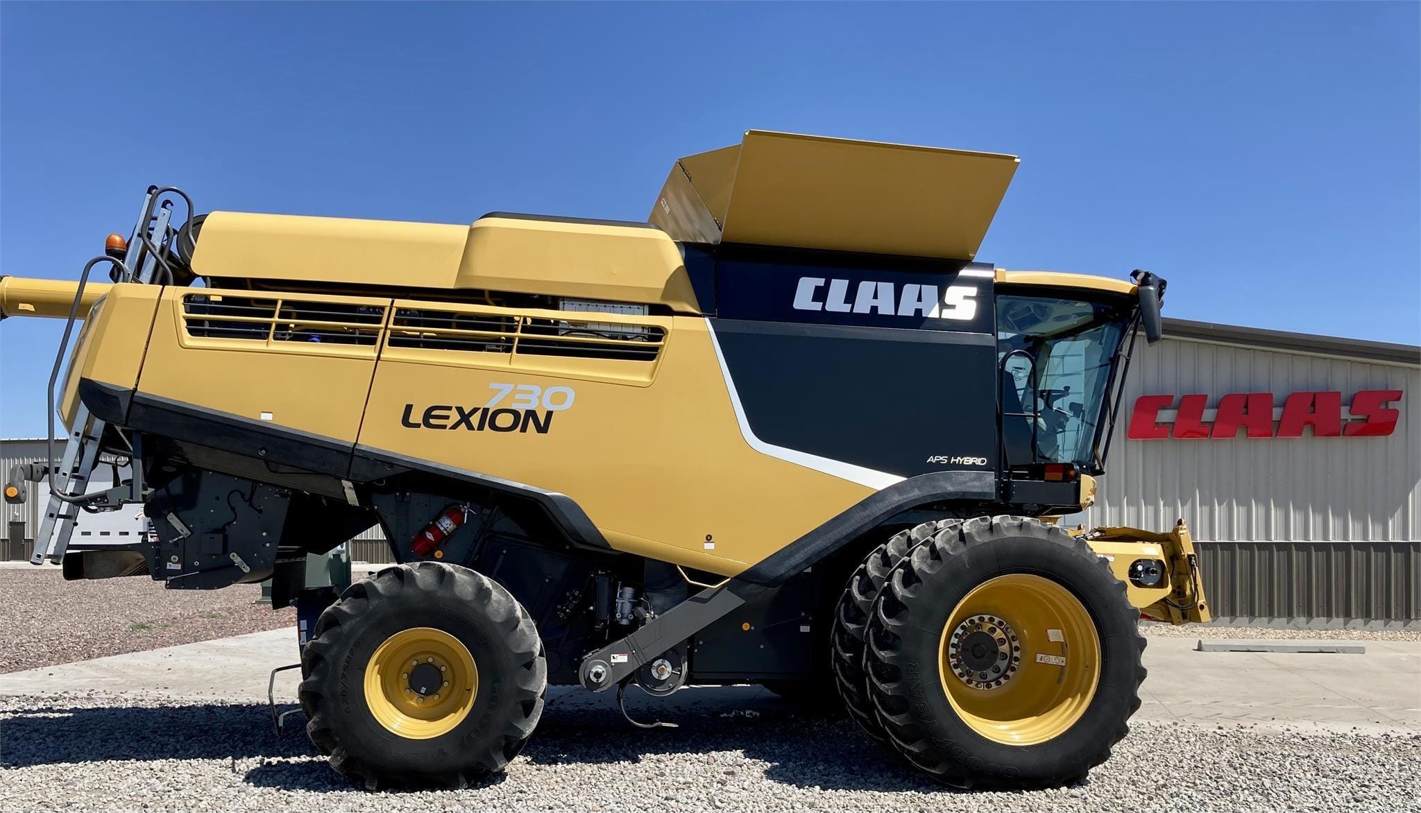 2014 CLAAS Lexion 730 Equipment Image0