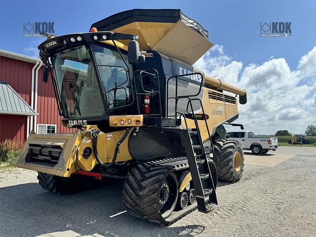 Image of CLAAS LEXION 740TT equipment image 1