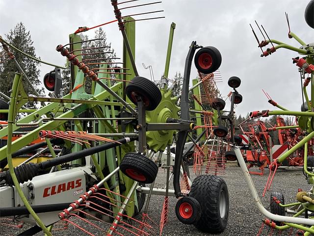 Image of CLAAS Liner 4000 equipment image 2