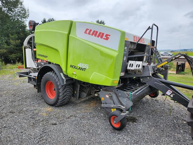 Image of CLAAS Rollant 455 equipment image 4