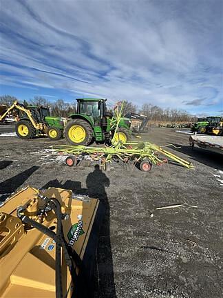 Image of CLAAS Volto 75T equipment image 3