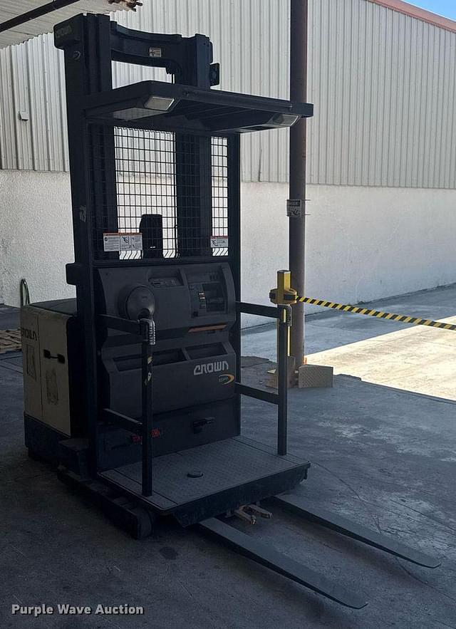 Image of Crown SP3505-30 equipment image 2