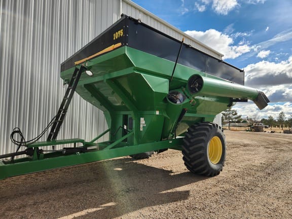 2014 CrustBuster 1075 Equipment Image0