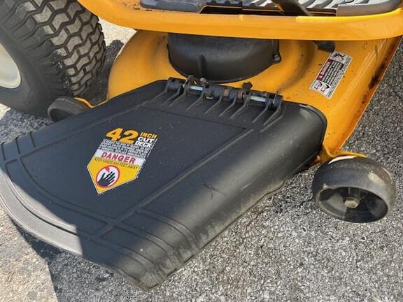 Image of Cub Cadet LTX1042 equipment image 1