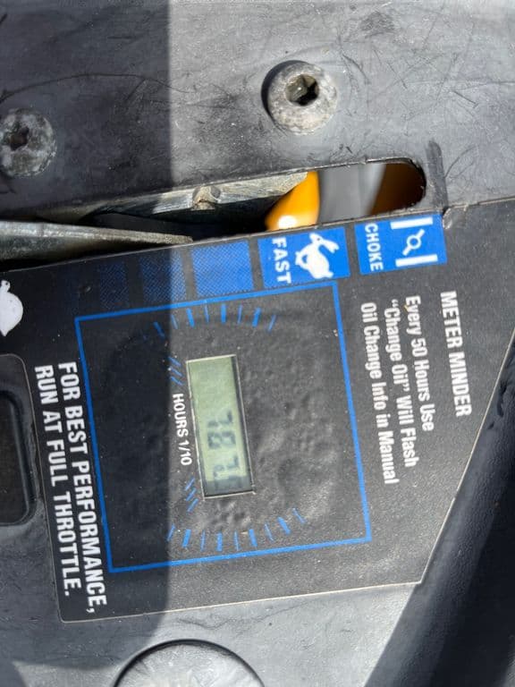 Image of Cub Cadet RZT-SX42 equipment image 4