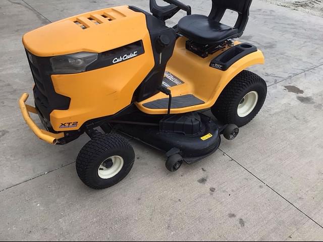 Image of Cub Cadet XT2 GX50 equipment image 3