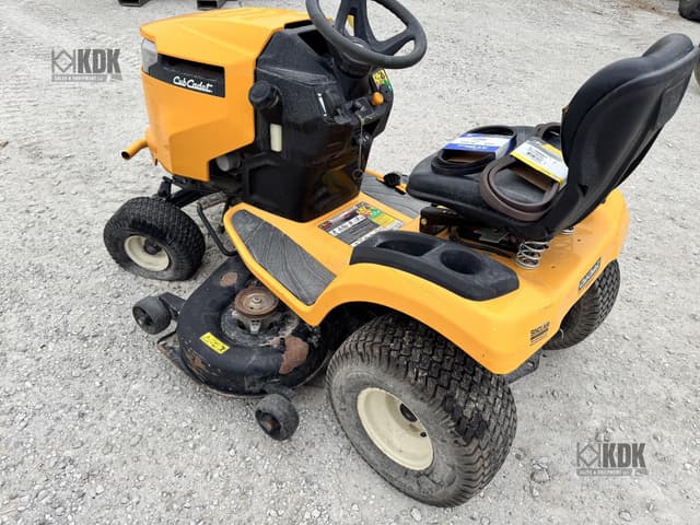 Image of Cub Cadet XT2 LX50 equipment image 4