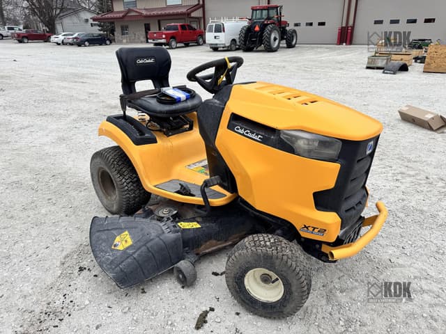 Image of Cub Cadet XT2 LX50 equipment image 3