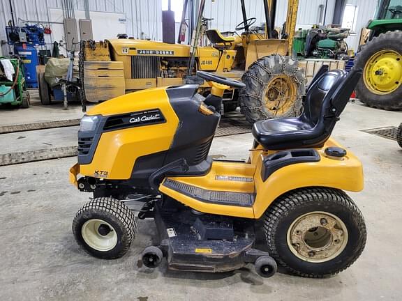 Cub cadet outlet xt3 garden tractor