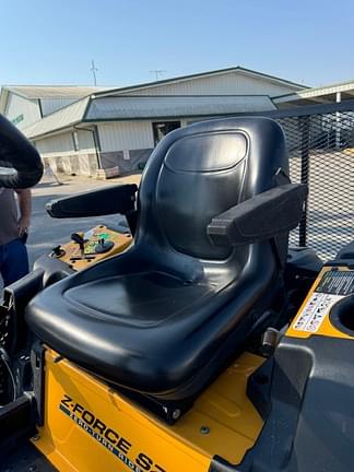 Image of Cub Cadet Z Force SZ equipment image 3