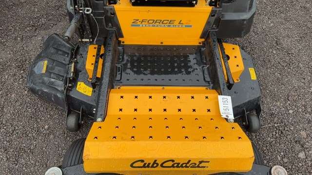 Image of Cub Cadet Z-Force LZ equipment image 4