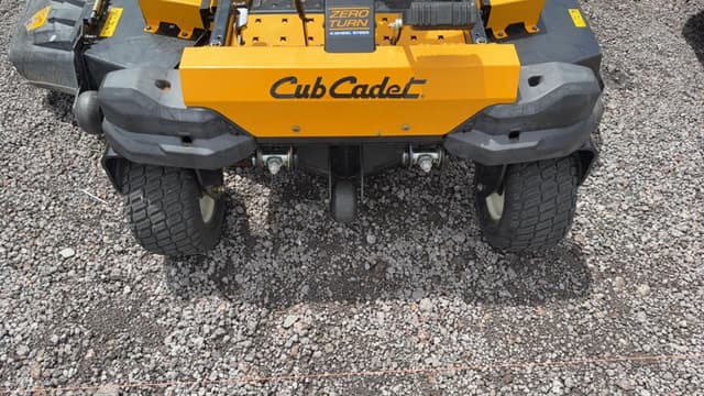 Image of Cub Cadet Z Force SZ equipment image 3