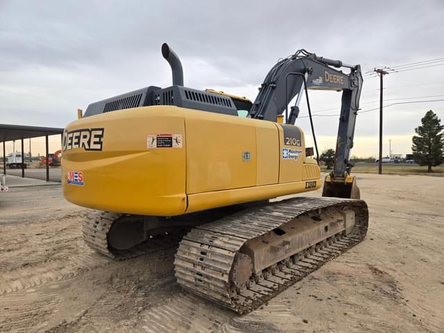Image of John Deere 210G equipment image 3