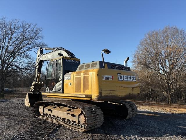 Image of John Deere 210G LC equipment image 3