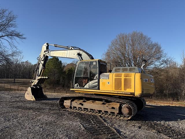 Image of John Deere 210G LC equipment image 2