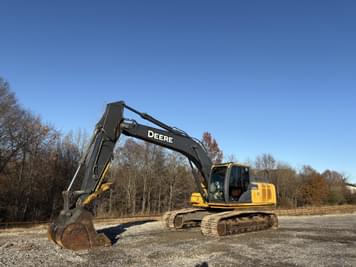 Main image John Deere 210G LC