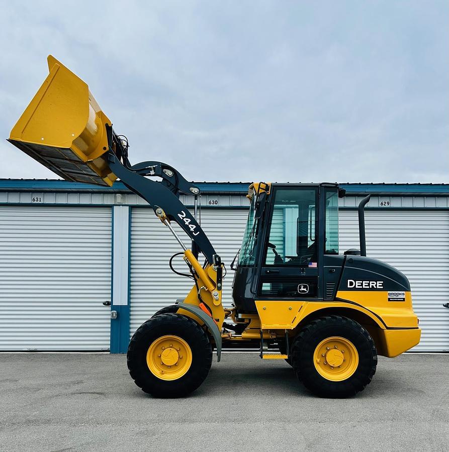 Image of John Deere 244J Primary image