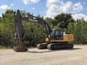 2014 John Deere 250G LC Image