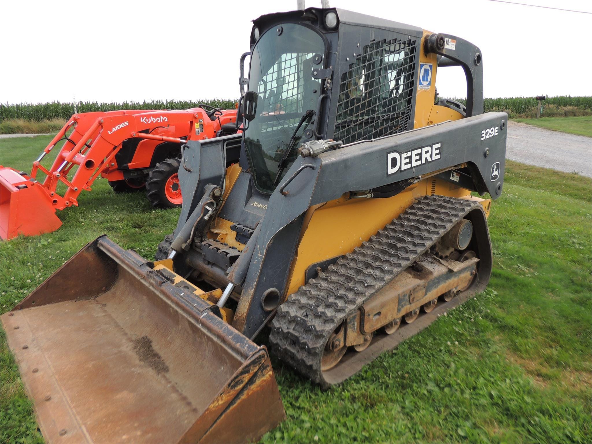 2014 John Deere 329E Equipment Image0