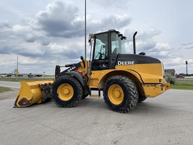 Image of John Deere 344K equipment image 2