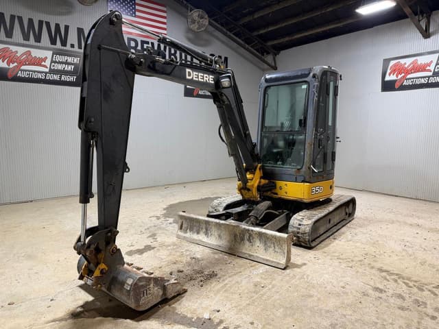 Image of John Deere 35D equipment image 1