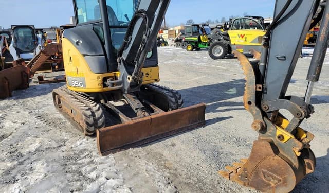 Image of John Deere 35G equipment image 2