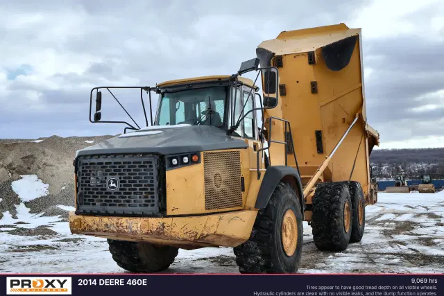 Image of John Deere 460E equipment image 2
