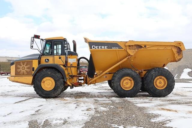 Image of John Deere 460E equipment image 3