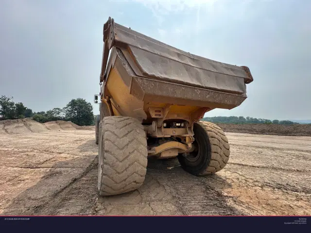 Image of John Deere 460E equipment image 3